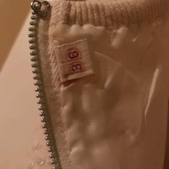 AGE Enterprises, Double Breasted Sequined Blouse, Size 36, (US Med), - Picture 4 of 5